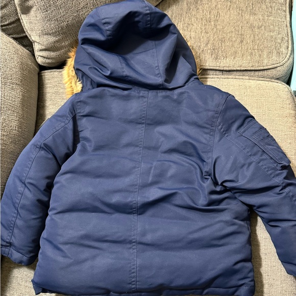 Polo Toddler Navy Blue Coat with fur hood for the winter. Excellent condition! - Picture 3 of 3